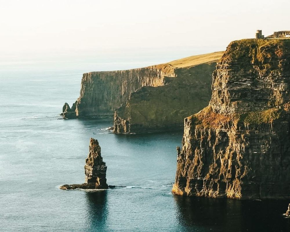 Beautiful view of cliffs by the ocean